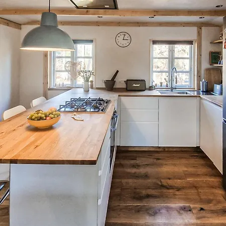 Holiday home Lovely In With Wifi Storvorde
