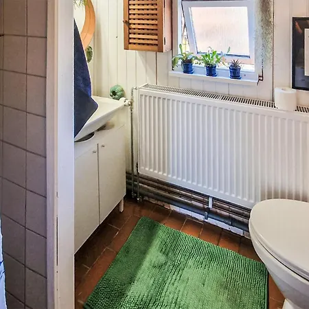 Lovely In With Wifi Holiday home